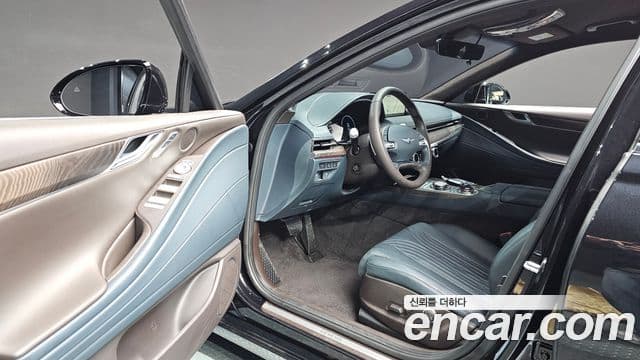 Genesis G80 (RG3) бензин 3.5 турбо AWD, 2023 11