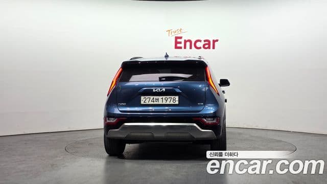 Kia D All New Niro Prestige, 2024 4