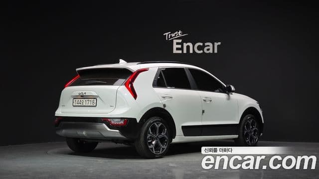 Kia D All New Niro Signature, 2025 2