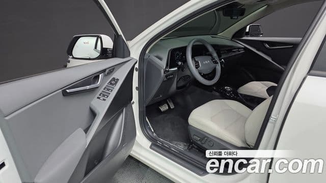 Kia D All New Niro Signature, 2025 10