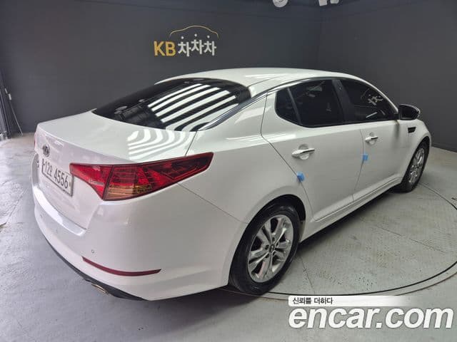 Kia K5 Luxury, 2011 3