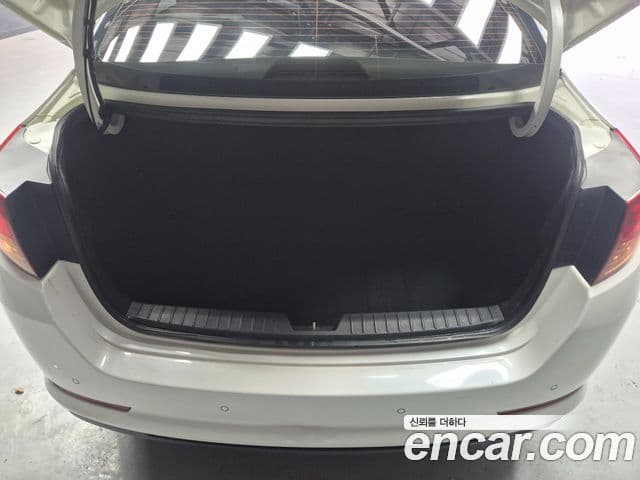 Kia K5 Luxury, 2011 17