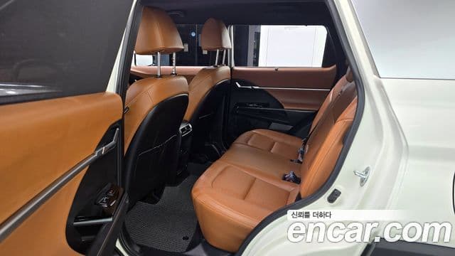 KG모빌리티(SsangYong) Torres T7, 2023 13