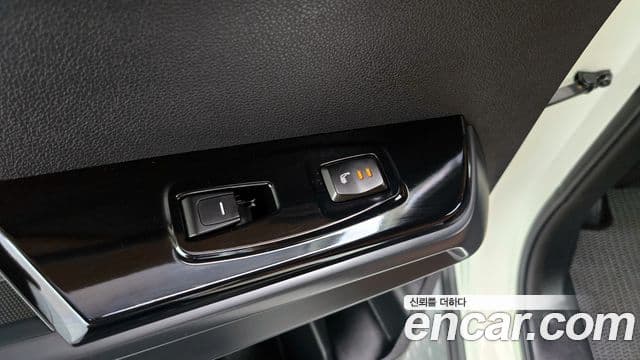 KG모빌리티(SsangYong) Torres T7, 2023 17