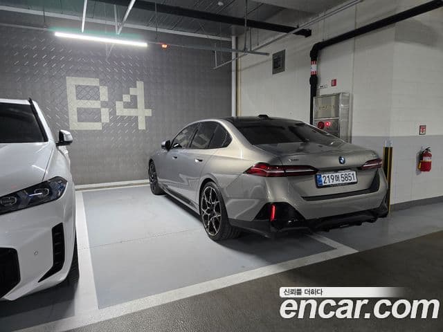 BMW 5시리즈 (G60) 530i xDrive M Sport, 2025 2