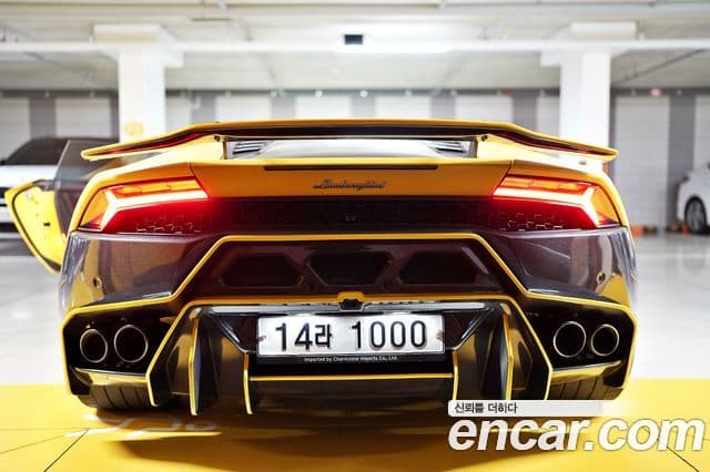 Lamborghini 우라칸 LP610-4, 2015 16