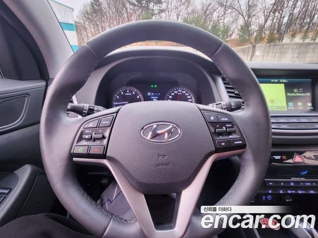 Hyundai All New Tucson Modern, 2017 9