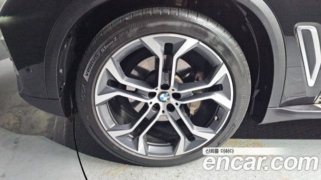 BMW X5 (G05) xDrive 40i xLine, 2022 все фото