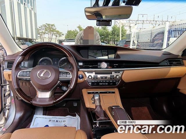 Lexus New ES300h XV60, 2017 7