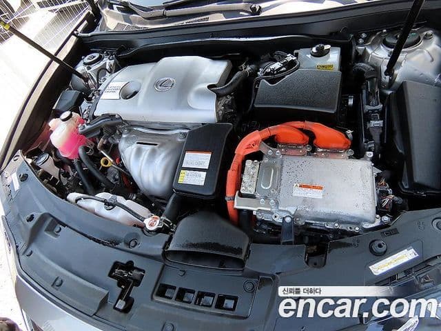 Lexus New ES300h XV60, 2017 19