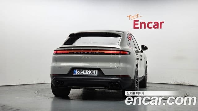 Porsche Cayenne (PO536) 3.0 E-гибрид купе, 2025 4