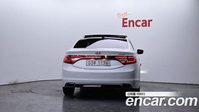 Hyundai Grandeur HG Modern, 2016 4