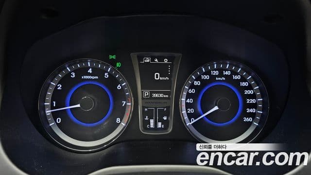 Hyundai Grandeur HG Modern, 2016 8