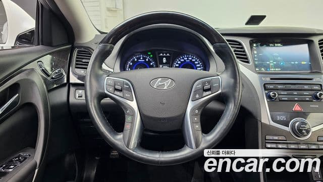 Hyundai Grandeur HG Modern, 2016 13