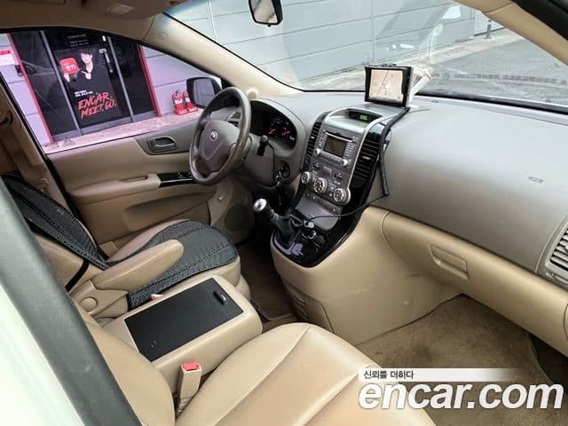 Kia Carnival R люксовая версия, 2014 7