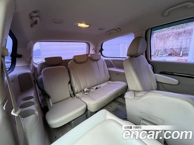 Kia Carnival R люксовая версия, 2014 12