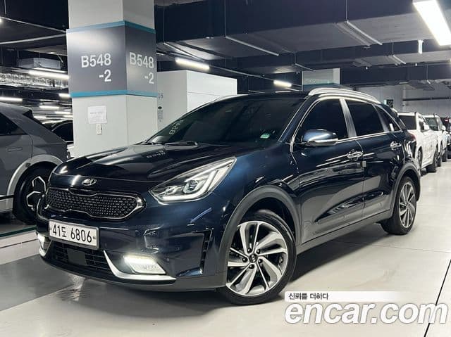 Kia Niro Noblesse, 2018 1