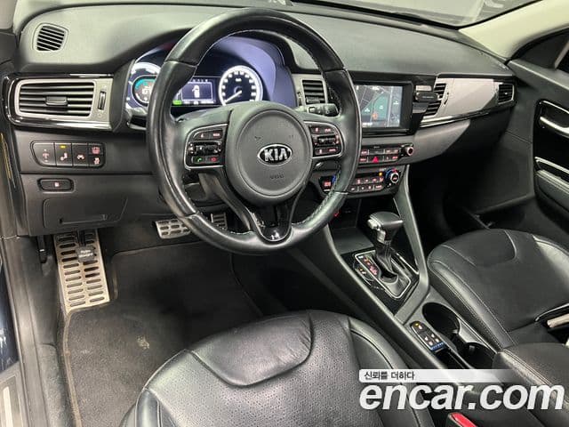 Kia Niro Noblesse, 2018 9
