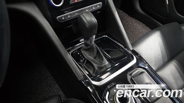 Renault Korea(Samsung) SM6 2.0 LPe RE (для людей с инвалидностью), 2017 9