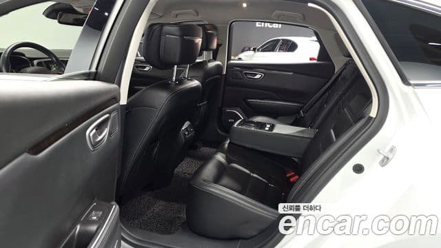 Renault Korea(Samsung) SM6 2.0 LPe RE (для людей с инвалидностью), 2017 12