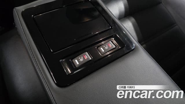 Renault Korea(Samsung) SM6 2.0 LPe RE (для людей с инвалидностью), 2017 19