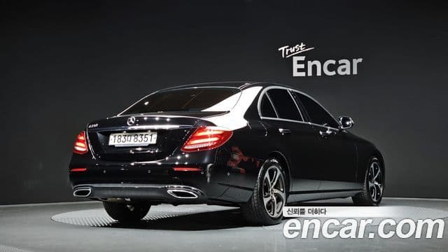 Mercedes-Benz E-класс W213 Avantgarde, 2020 2