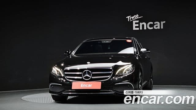 Mercedes-Benz E-класс W213 Avantgarde, 2020 3