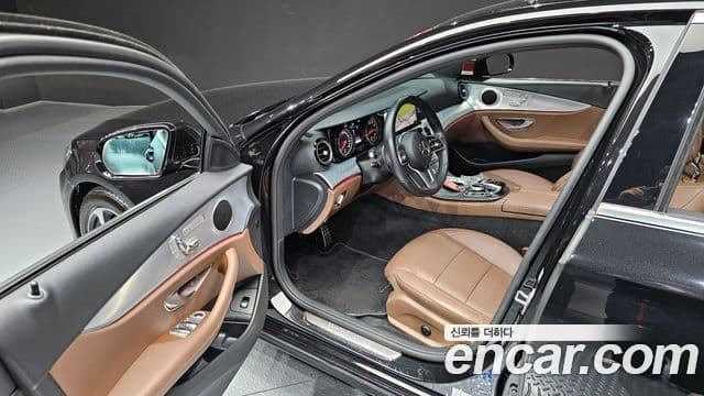 Mercedes-Benz E-класс W213 Avantgarde, 2020 11