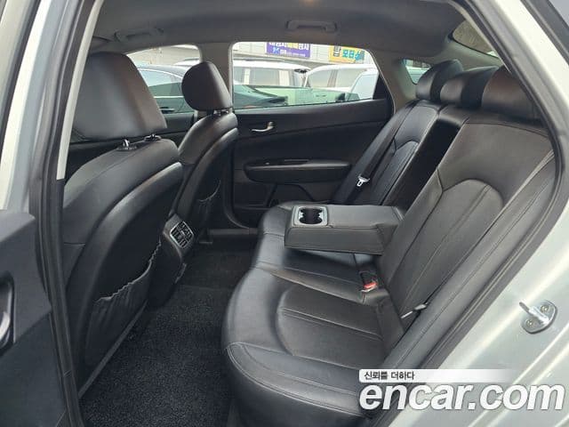 Kia K5 2세대 Prestige, 2016 8