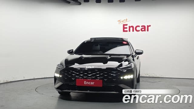 Kia K8 гибрид Signature, 2022 3