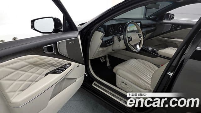 Kia K8 гибрид Signature, 2022 10