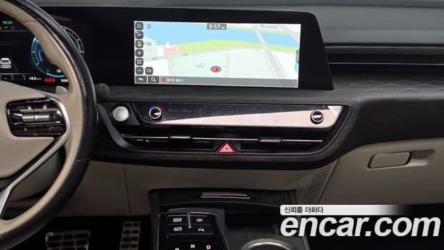 Kia K8 гибрид Signature, 2022 14