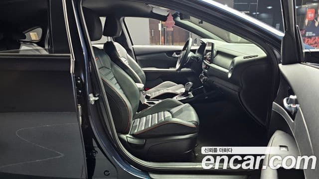 Kia The / новый New K3 2세대 Signature, 2022 10