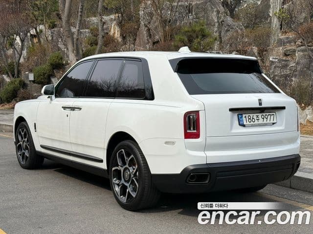 Rolls-Royce Cullinan 6.7 V12 чёрный эмблема, badge, 2023 2