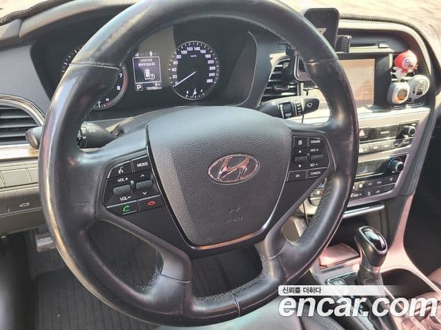 Hyundai LF Sonata 2.0 Smart, 2015 9