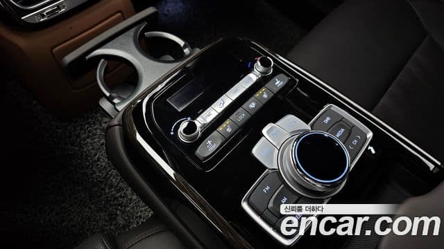 Genesis G90 Luxury, 2019 17