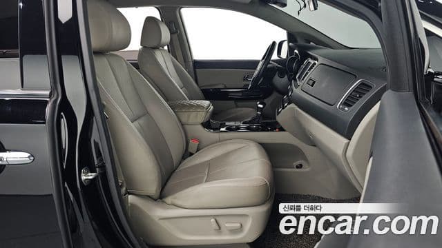 Kia The / новый New Carnival Special, 2019 10