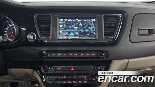 Kia The / новый New Carnival Special, 2019 14