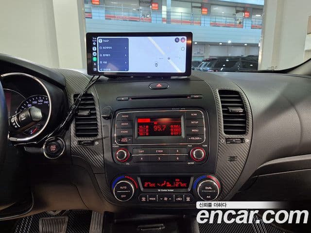 Kia K3 Prestige, 2013 11