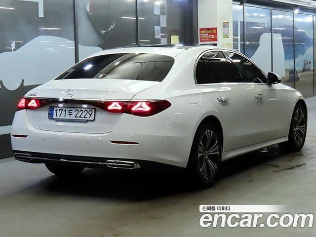 Mercedes-Benz E-класс W214 Avantgarde, 2025 2