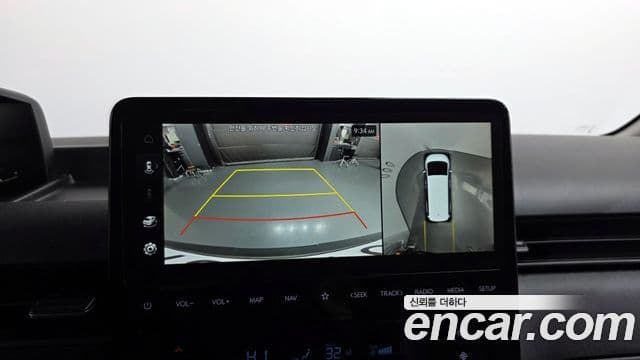 Hyundai Staria Modern, 2023 17