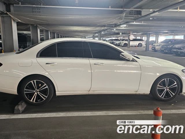 Mercedes-Benz E-класс W213 Avantgarde, 2020 1