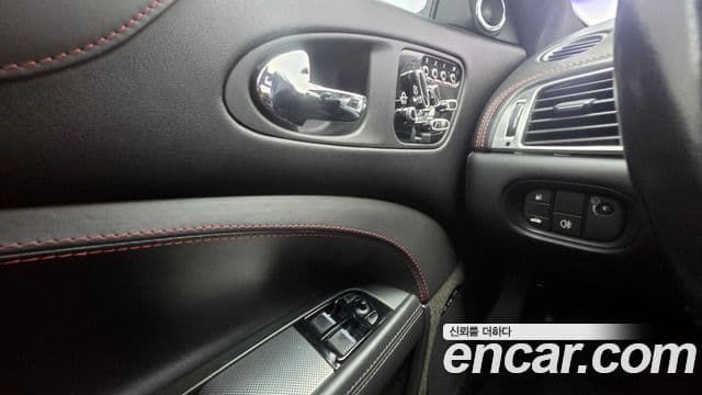 Jaguar XKR X150, 2013 12