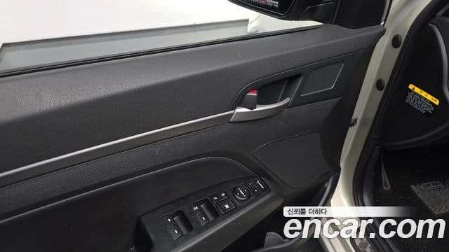 Hyundai Avante AD Style, 2017 15