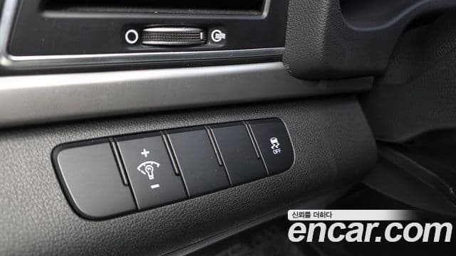 Hyundai Avante AD Style, 2017 17