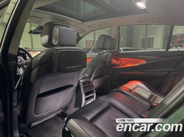 BMW 5시리즈 GT (F07) GT 30d xDrive, 2011 9