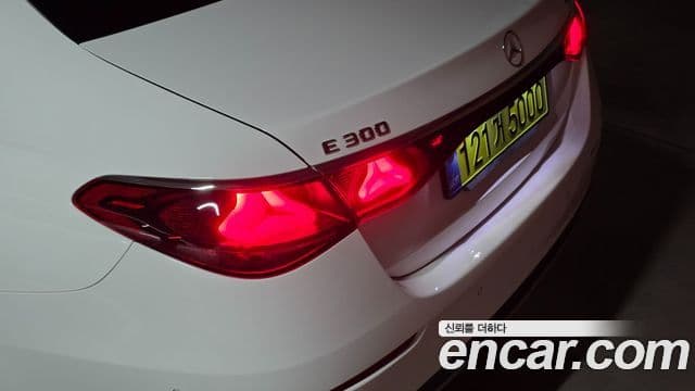 Mercedes-Benz E-класс W214 Exclusive, 2024 2