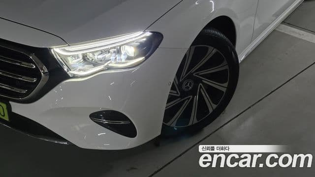 Mercedes-Benz E-класс W214 Exclusive, 2024 4