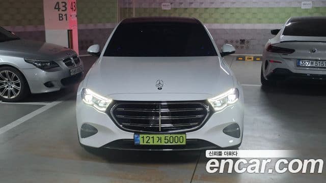 Mercedes-Benz E-класс W214 Exclusive, 2024 6