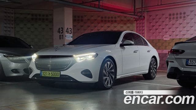 Mercedes-Benz E-класс W214 Exclusive, 2024 7